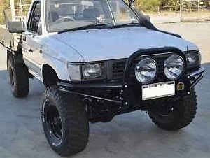 XROX Bull bar Hilux Leaf Spring 1989-1997
